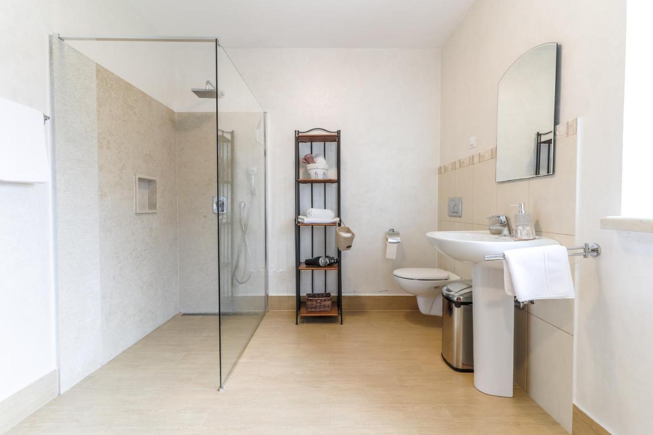 Bed & Breakfast Kastel Žbandaj Zewnętrze zdjęcie